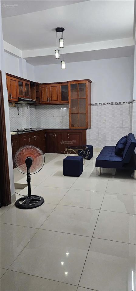 Phòng tầng trệt (50m2) nhà mặt tiền đường số 275, lê văn việt, ngay chợ hiệp phú, gần ngã tư tđ