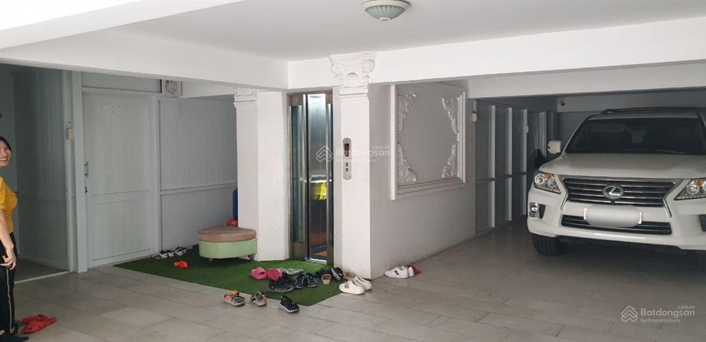 Cần bán biệt thự 05 tầng cực đẹp đường đông bắc, quận 12, 50x25m, diện tích sử dụng 1500m2