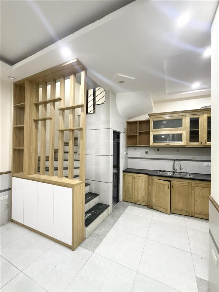 Lô góc tây mỗ hàng xóm vinhome 35m*5t, gần ô tô, tc 6 tỷ