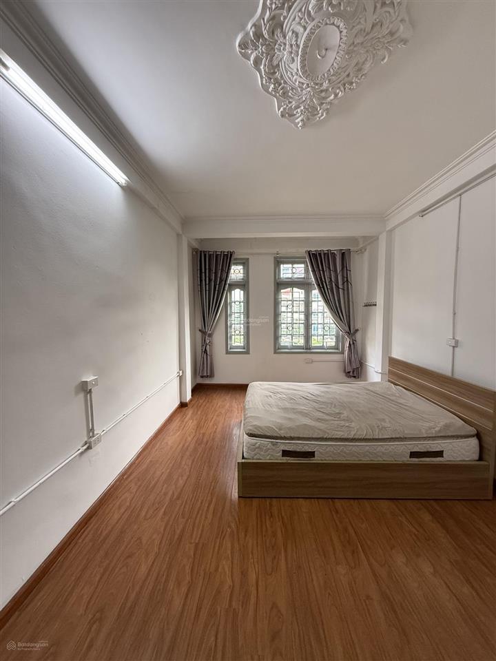 Chính chủ cho thuê 5 tầng, 10m ra đường văn cao, điều hòa nóng lạnh đầy đủ