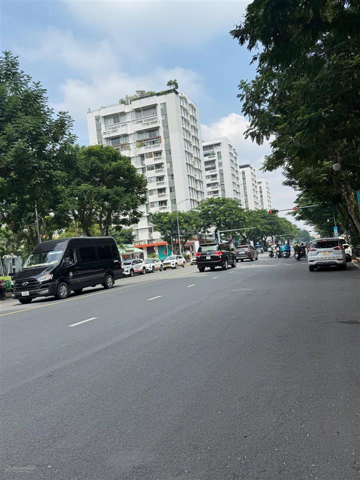 Shop house park view pmh. vị trí đắc địa đường nguyễn đức cảnh!