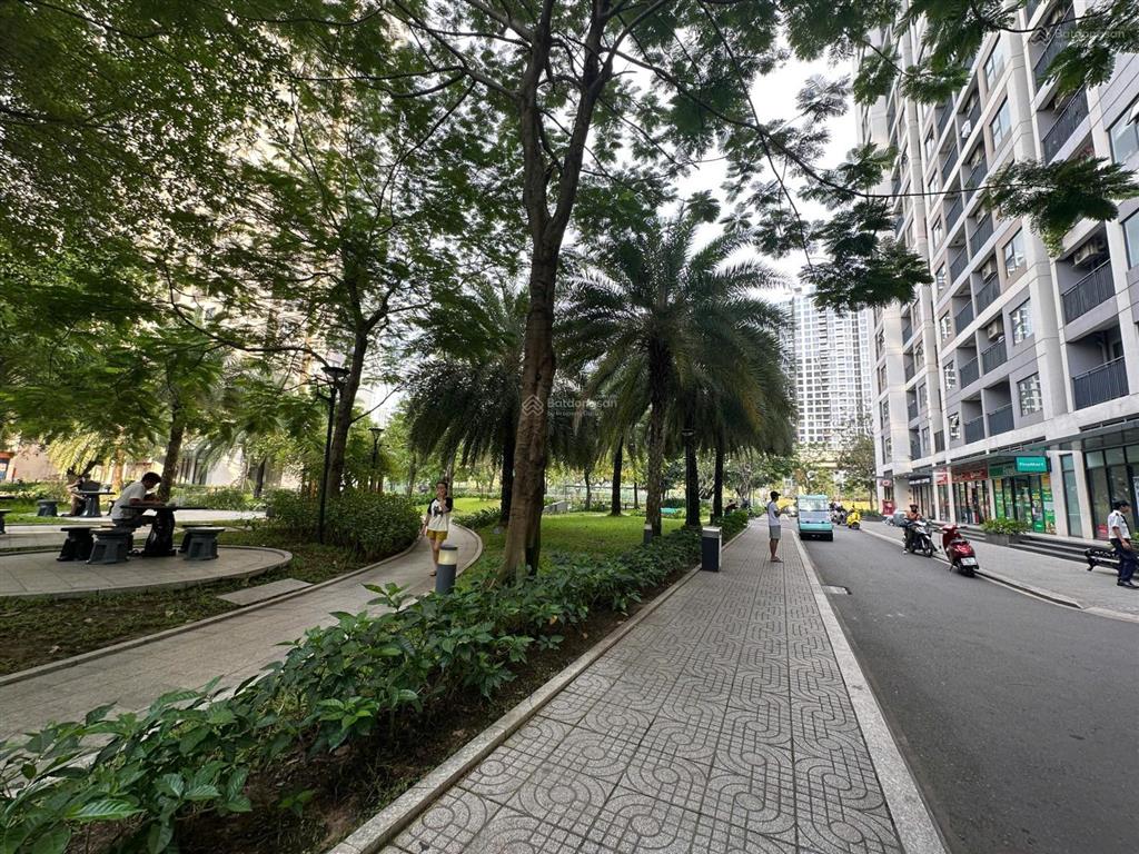 Sở hữu căn shop house vị trí mặt sảnh đang có hđt chỉ với 4ty350 tại vinhome grand park q9
