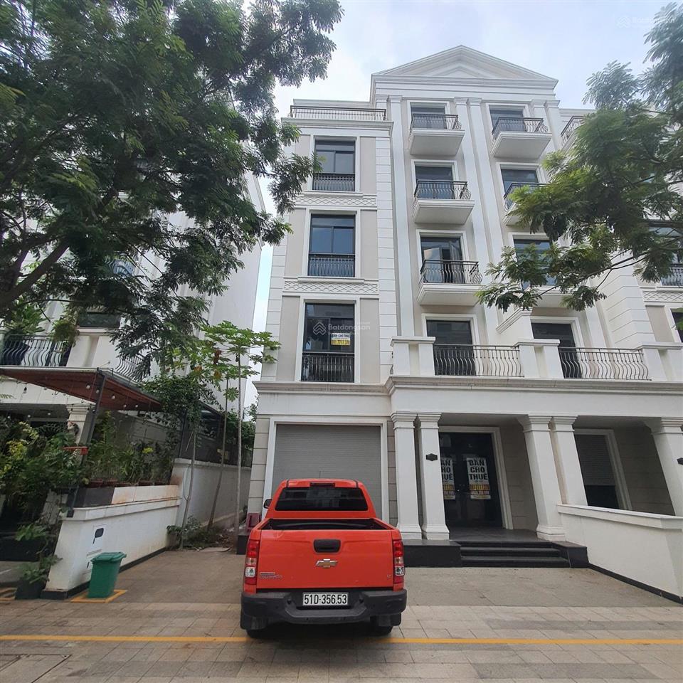 Đơn giá tốt nhất thị trường loại 162m2 trước mặt tiền sau công viên giá chỉ 26.5 tỷ btp tại vhgp q9