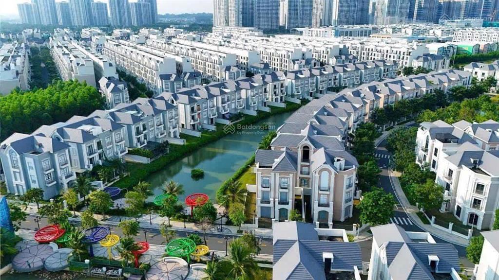 Biệt thự tự xây lớn nhất vinhome grand park 800m2 hoàn thiện full luxury vị trí đẹp nhất