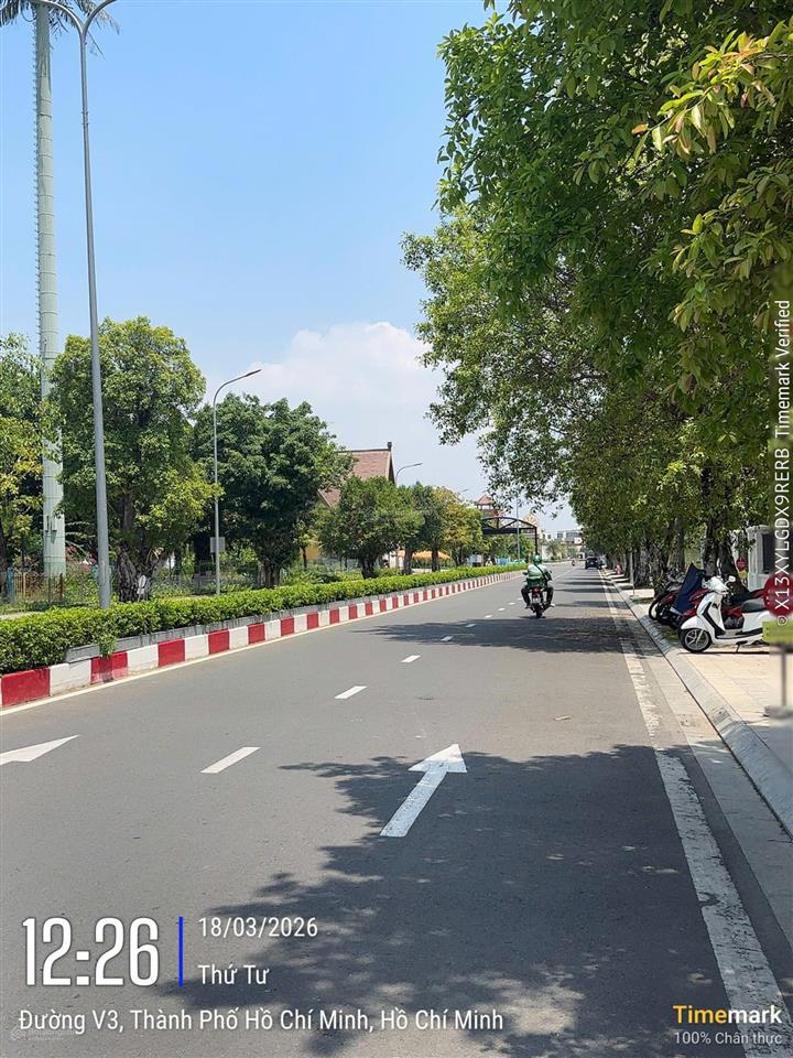 Siêu phẩm giá sốc biệt thự 275m2 căn góc đối diện vinwonders giá chạm đáy 77.99tỷ total tại vhgp q9