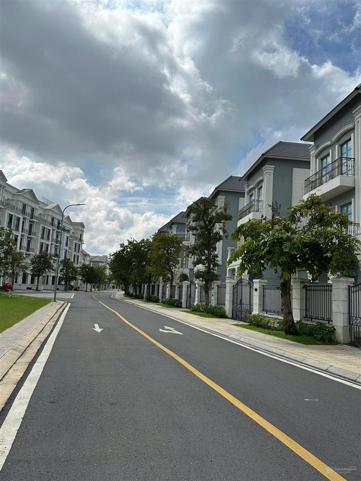 Biệt thự đơn lập 360m2 view sông công viên sau nhà giá 43 tỷ tốt nhất tại vinhome grand park quận 9
