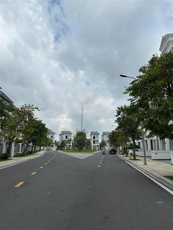 Biệt thự đơn lập 360m2 view sông công viên sau nhà giá 43 tỷ tốt nhất tại vinhome grand park quận 9
