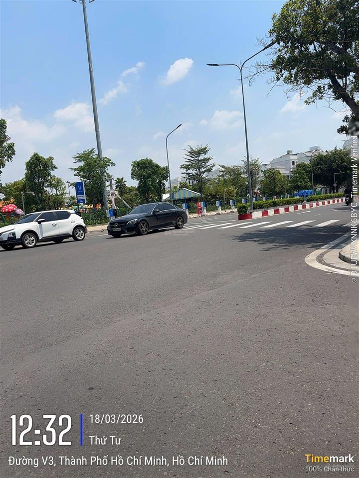 Biệt thự đơn lập 427m² vị trí đối diện vinmec gần vinschool giá 63.9 tỷ tại vinhomes grand park q9