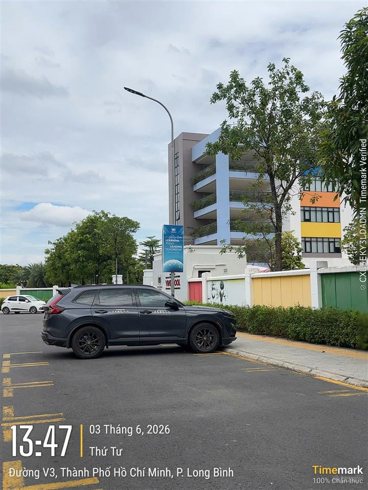 Chính chủ gửi bán căn villas đối diện vinschool 278m2 hoàn thiện sẵn sổ giá 62.6 tỷ total tại vhgp