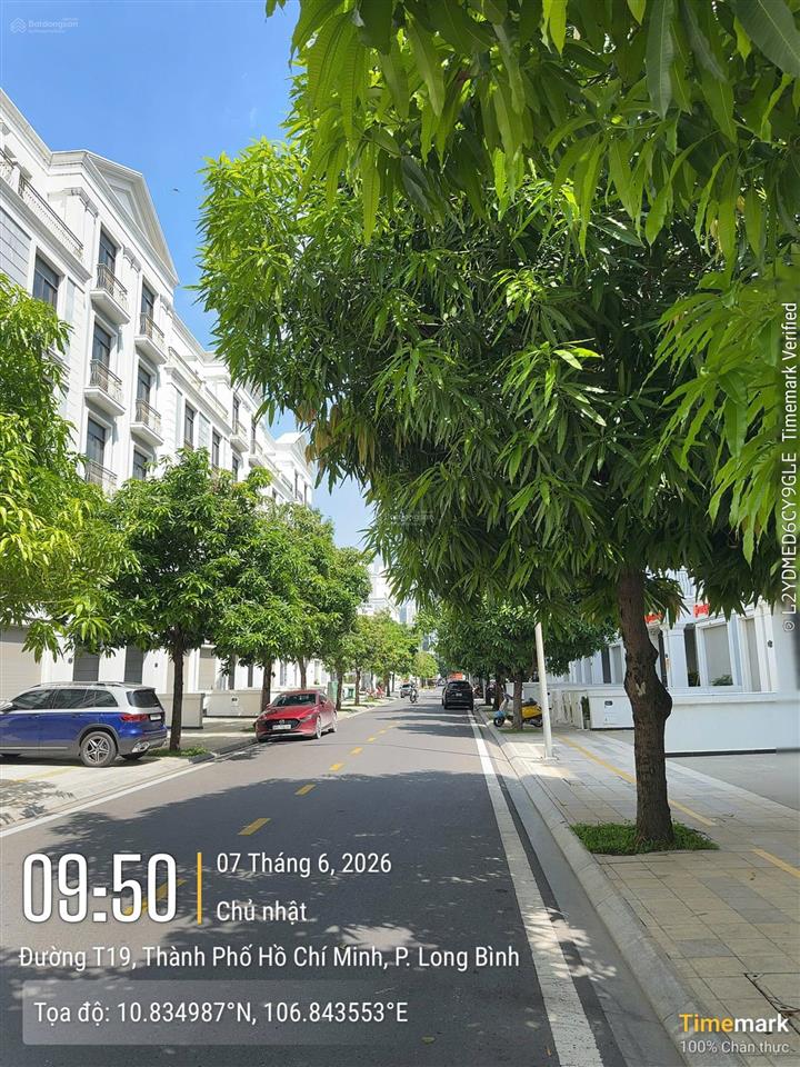 Bán nhanh nhà phố 96m² mặt tiền 8m đường thông sẵn sổ hồng giá 16 tỷ total tại vinhomes grand park
