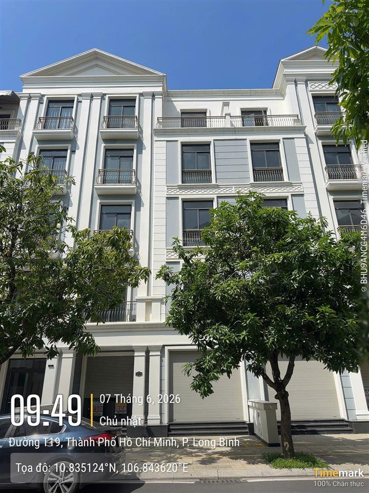 Bán nhanh nhà phố 96m² mặt tiền 8m đường thông sẵn sổ hồng giá 16 tỷ total tại vinhomes grand park