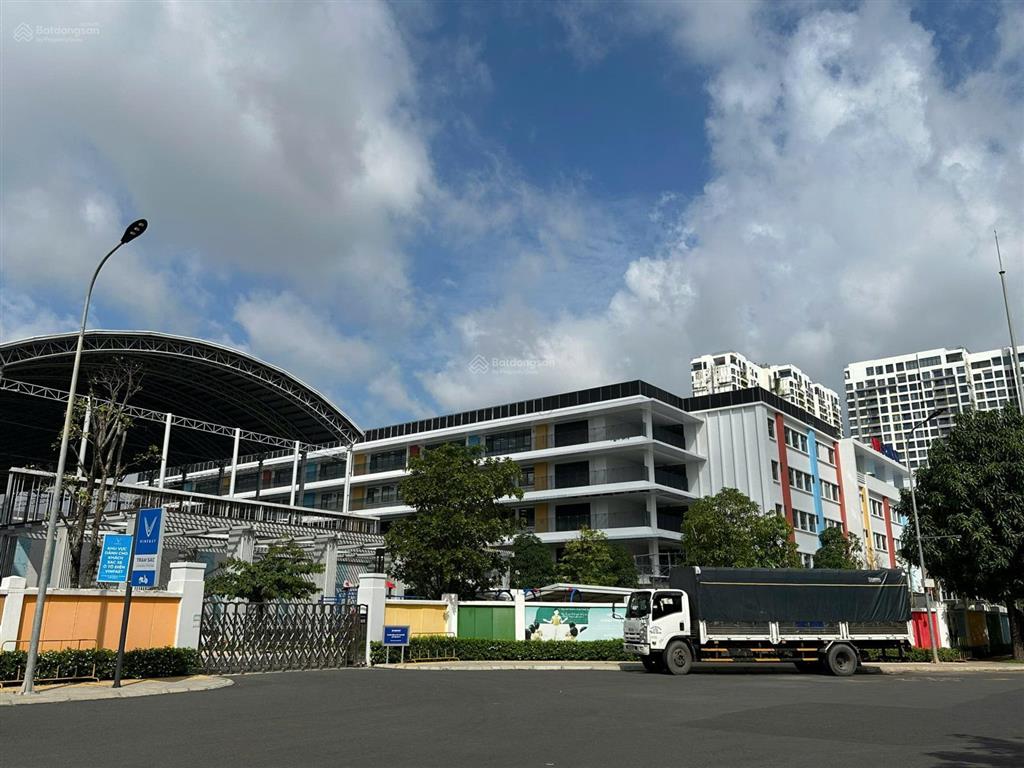 Bán  chính sách tốt trước nay villas trục đường chính d2a  htls 0% 18 tháng