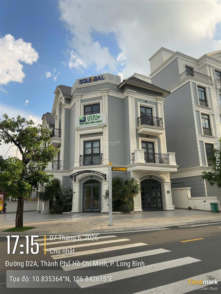 Bán  chính sách tốt trước nay villas trục đường chính d2a  htls 0% 18 tháng