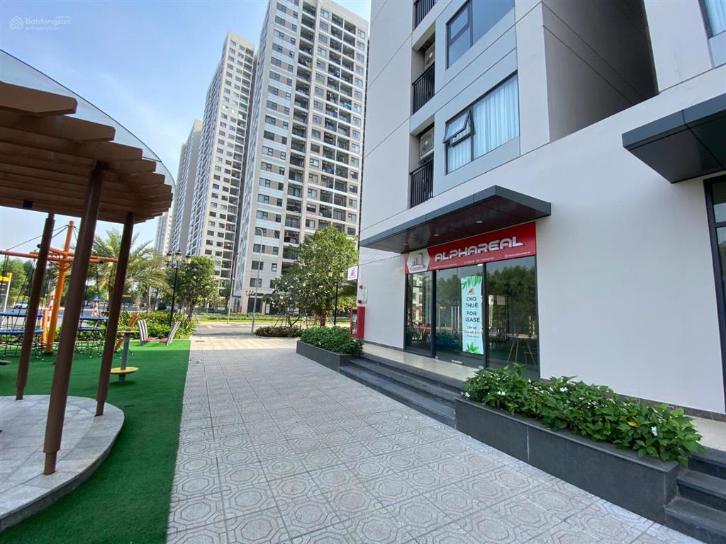 Hottt shophouse gốc 12 tỷ bán nhanh 6 tỷ sẵn sổ vị trí đẹp giá hấp dẫn tại vinhomes grand park