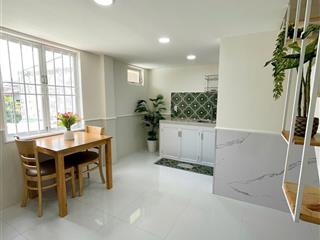 Căn hộ thủ đức dạng 1 trệt, 1 lửng  full nội thất ngay ngã tư bình thái. gần nhiều đại học