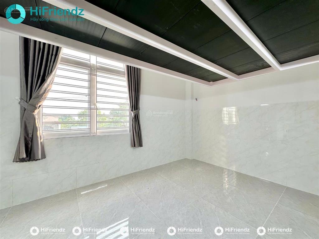 " sở hữu phòng mặt tiền với giá 4tr8. nhà mới, đầy đủ nội thất  nằm trên hoàng hữu nam, quận 9