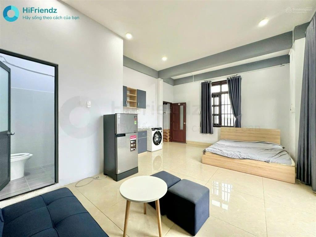 Căn hộ ban công full nội thất trên phạm văn đồng giờ giấc tự do, ra vào vân tay, không chung chủ