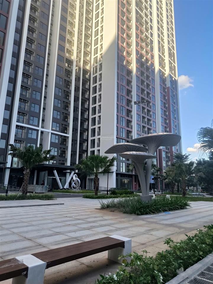 Bán nhanh cắt lỗ giá tốt căn 2n2vs  61.5m2 tầng đẹp tòa g2 sola park  vinhomes smart city