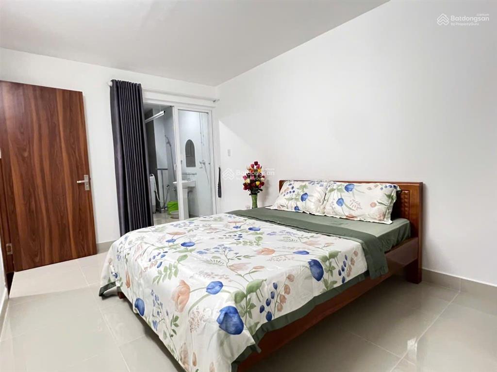 Bán căn hộ dic phoenix 2 phòng ngủ, tầng cao view trực biển giá 3,2 tỷ