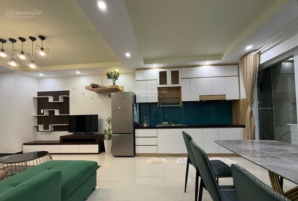 Bán gấp cc dic phoenix 3pn, 3wc, 4,7 tỷ, 116m2 tầng cao view biển