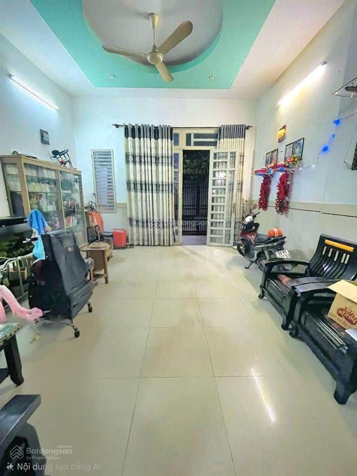 Nhà 3 tầng5 x 18mkênh 19 tháng 5p. tây thạnhtân phúhẻm xe tải 10.x tỷ