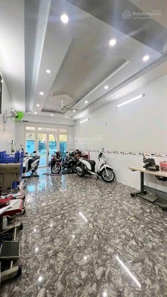 Nhà mặt tiền 4 tầng4 x 19mlê thúc hoạchp.phú thọ hòatân phú15.x tỷ