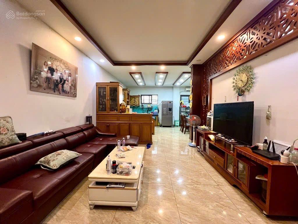 Hẻm xe tải tránh4 tầng114m²(6 x 19m)gò dầutân sơn nhìtân phú 14.5 tỷ