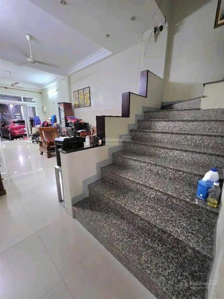 Hẻm xe tải sát mặt tiềnnhà trắng tinh 4 tầng4 x 25mgần gò dầup.tân quýtân phú 10.x tỷ
