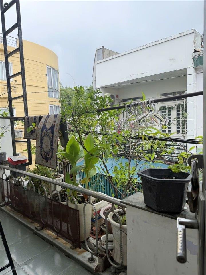 Bán nhà 5x12,5m 1 lầu  đường lưu chí hiếu phường tây thạnh.