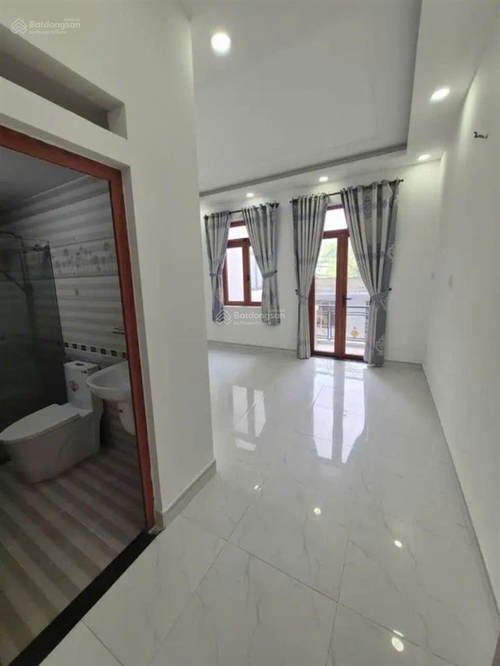 Bán gấp nhà 54m2 4 tầng  sát bên aeon mall tân phú.