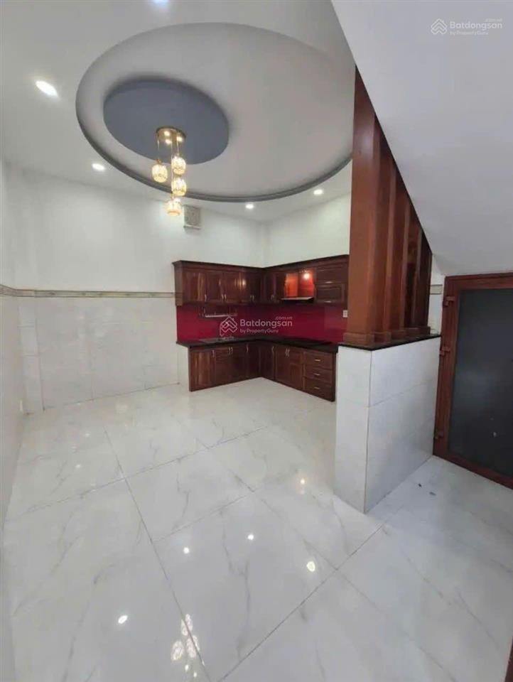 Bán gấp nhà 54m2 4 tầng  sát bên aeon mall tân phú.