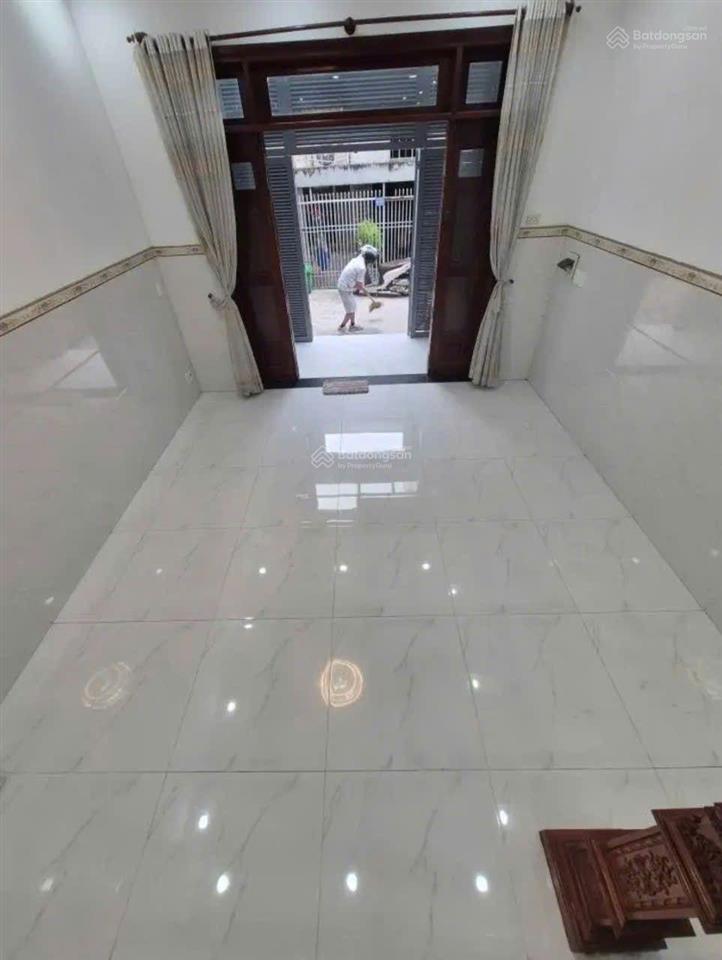 Bán gấp nhà 54m2 4 tầng  sát bên aeon mall tân phú.