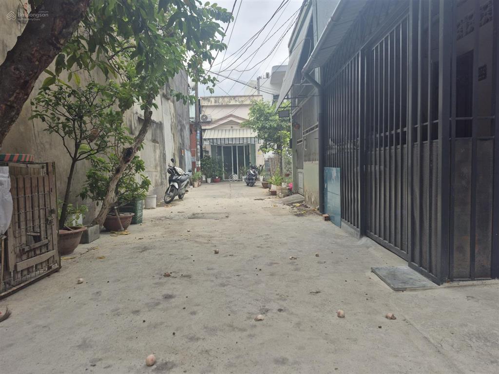 Bán đất 80m2 (5*16m) hẻm xe hơi đường lê trọng tấn  giá 5,45 tỷ