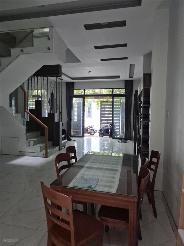 Bán nhà 5x13m 2 lầu  phường tây thạnh quận tân phú