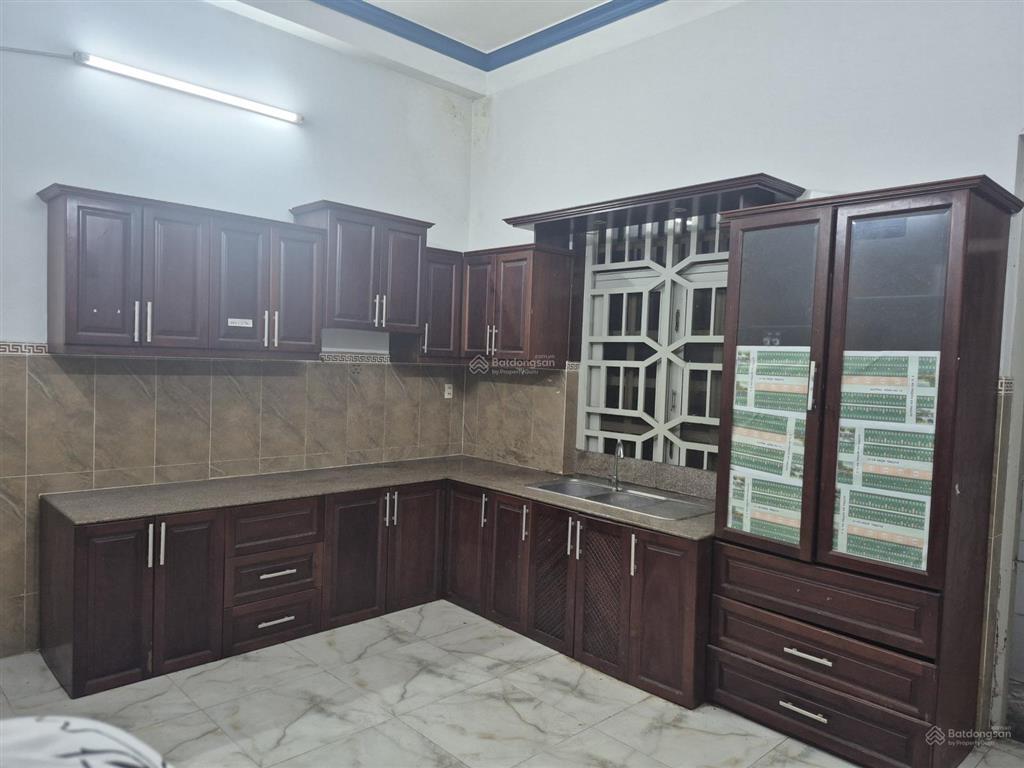 Nhà 60m² 3 lầu 4 phòng ngủ, hẻm 5m đường tây thạnh, quận tân phú.