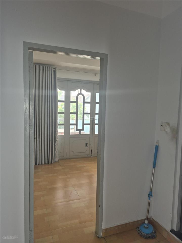 Nhà 60m² 3 lầu 4 phòng ngủ, hẻm 5m đường tây thạnh, quận tân phú.
