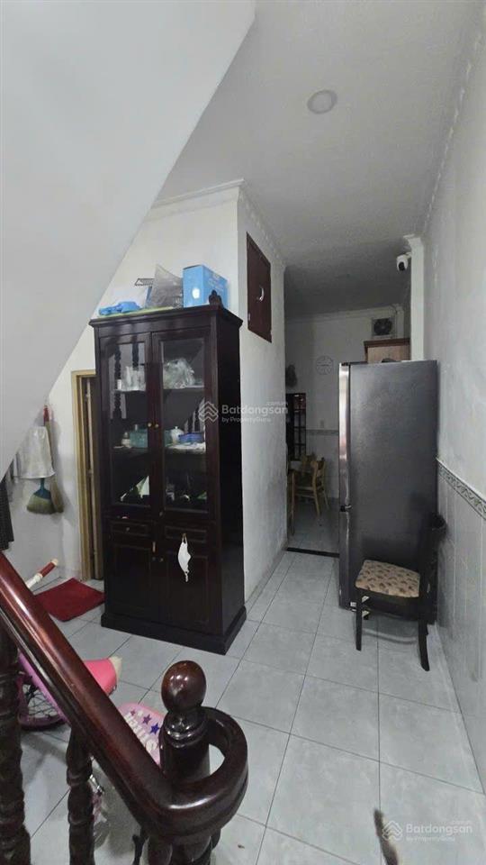 Bán nhà 42m2 1 lầu 2pn  hẻm 5m phường tây thạnh quận tân phú.