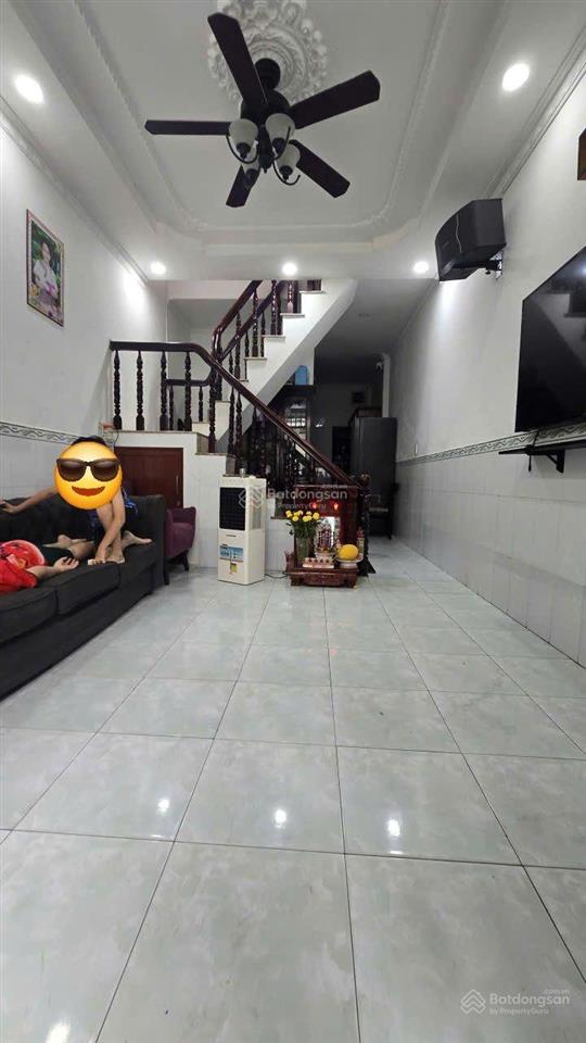 Bán nhà 42m2 1 lầu 2pn  hẻm 5m phường tây thạnh quận tân phú.