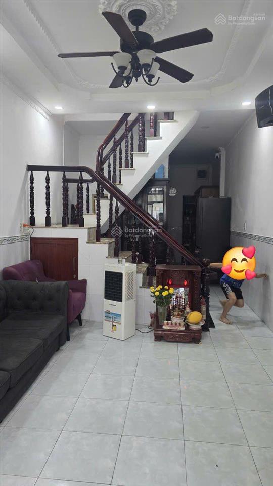 Bán nhà 42m2 1 lầu 2pn  hẻm 5m phường tây thạnh quận tân phú.