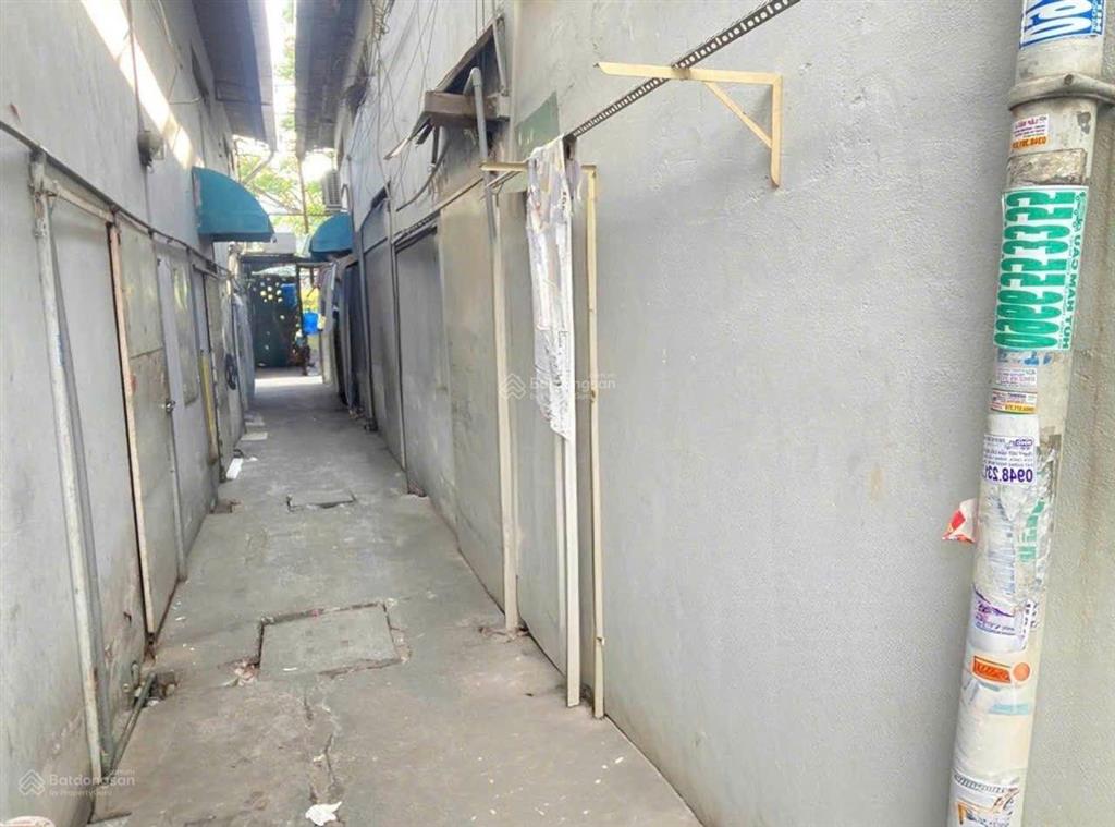 Bán cặp nhà trọ 128m² hẻm 6m gần trường đại học công thương.