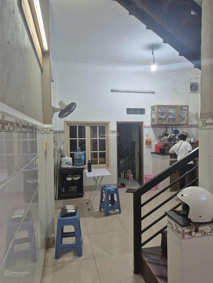 Bán nhà phường tân sơn nhì 46m2 1 lầu 2 phòng ngủ