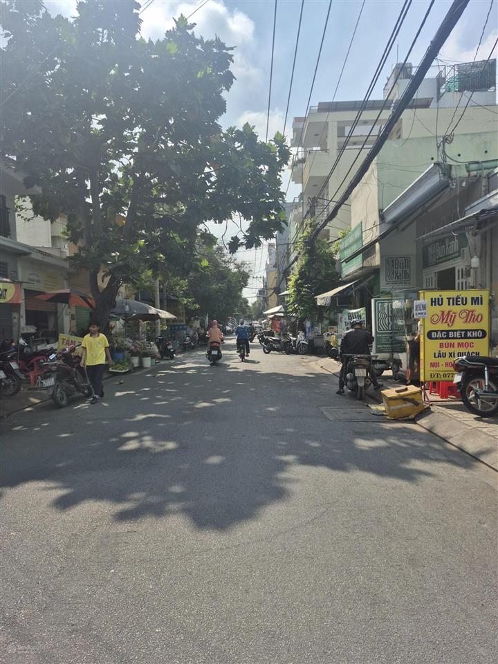 Bán nhà 4,5 x 20m mặt tiền kinh doanh cực xung. phường tây thạnh.