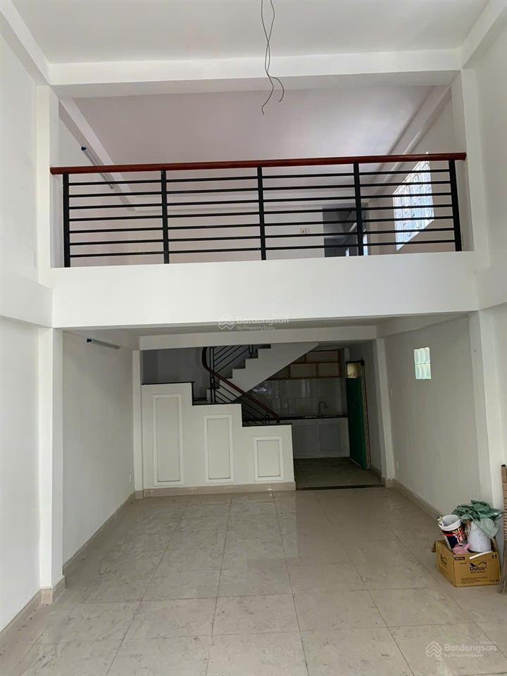 Bán nhà mặt tiền quận 5 ngang 4m  giá chỉ 16.5 tỷ tl