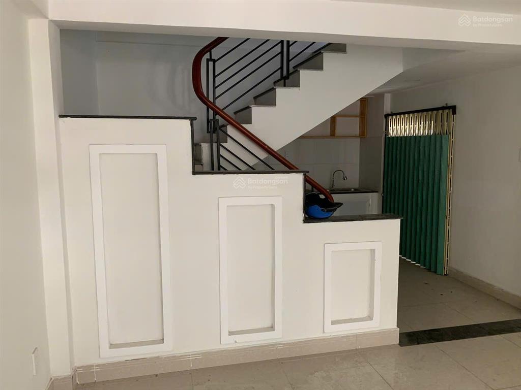 Bán nhà mặt tiền quận 5 ngang 4m  giá chỉ 16.5 tỷ tl