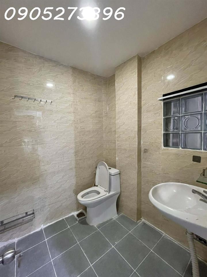 P3 GÒ VẤP GIÁP PHÚ NHUẬN - 3 TẦNG BTCT HOÀN CÔNG ĐỦ 3PN 2WC - SỔ NỞ HẬU CÔNG NHẬN ĐỦ 27m²