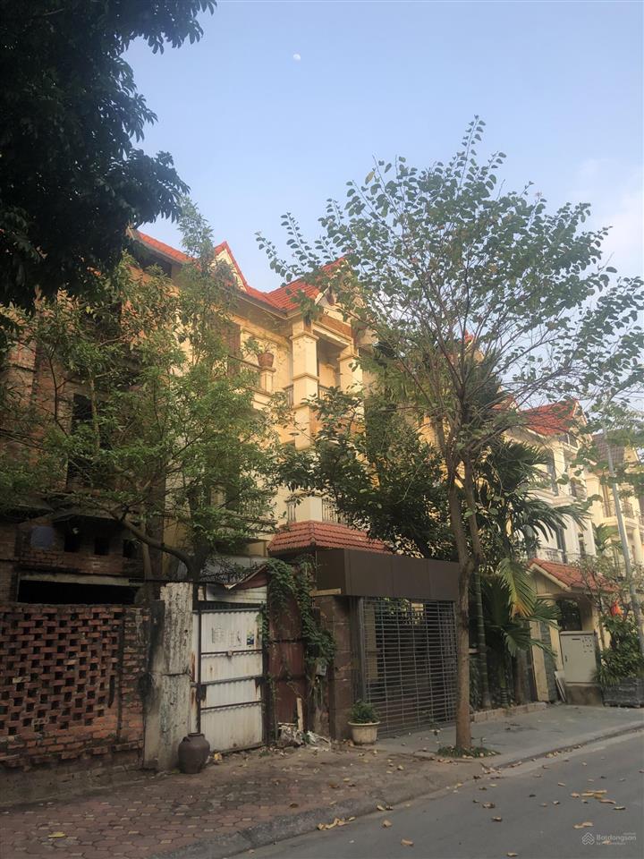 Bán gấp biệt thự ở khu đô thị việt hưng, giá thỏa thuận, 152m2, pháp lý đầy đủ