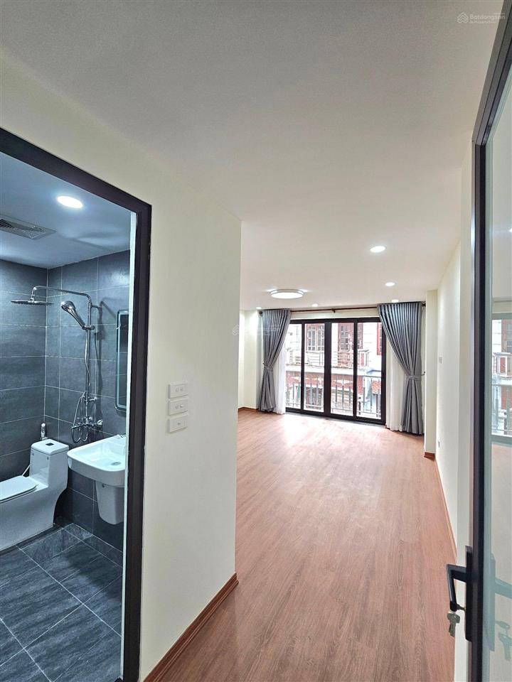 Siêu phẩm nguyễn văn linh  2 mặt ngõ trước sau  nhà mới nở hậu  ô tô đỗ cửa