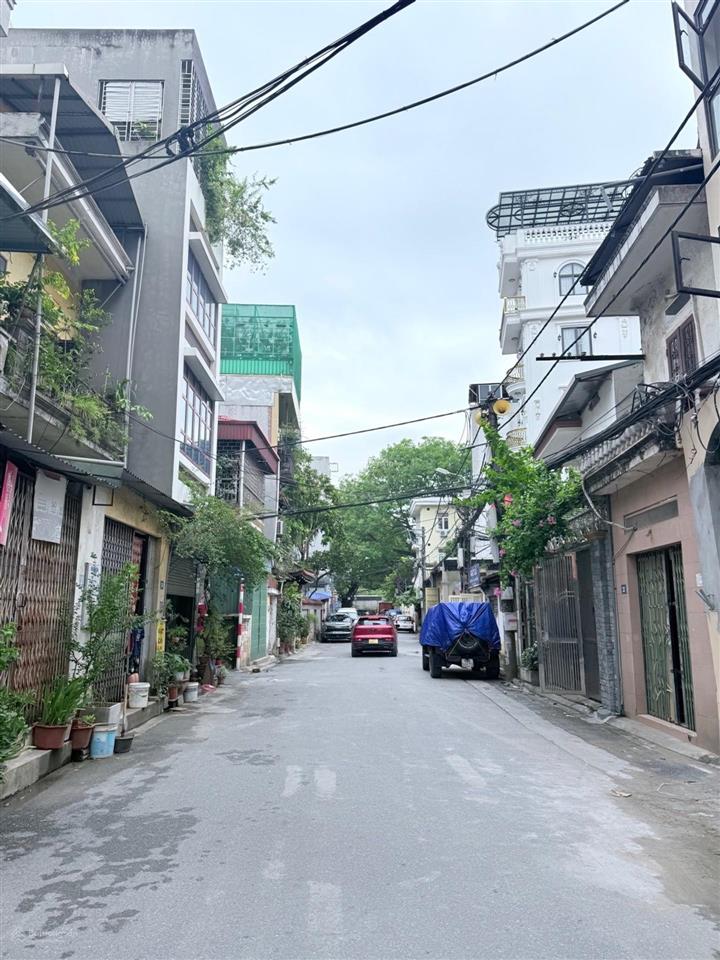 Bán nhà riêng 40m2, 5 tầng, kinh doanh tốt mặt phố tân thụy, phúc lợi, hà nội, view đẹp, tốt