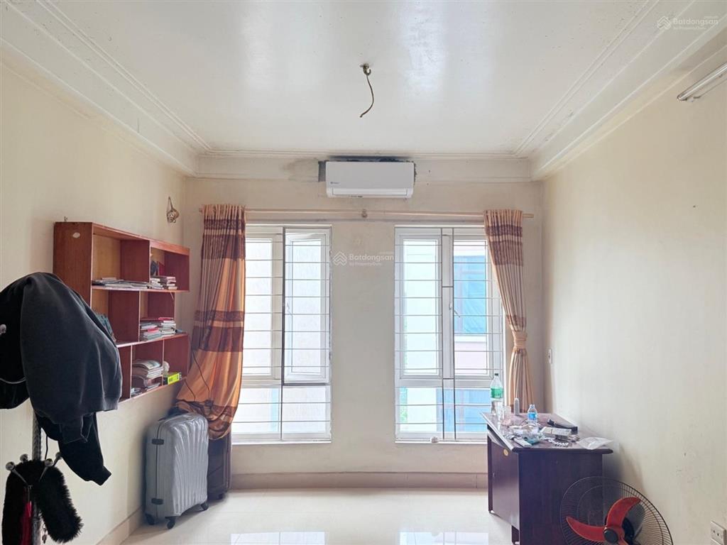 Bán nhà riêng 40m2, 5 tầng, kinh doanh tốt mặt phố tân thụy, phúc lợi, hà nội, view đẹp, tốt