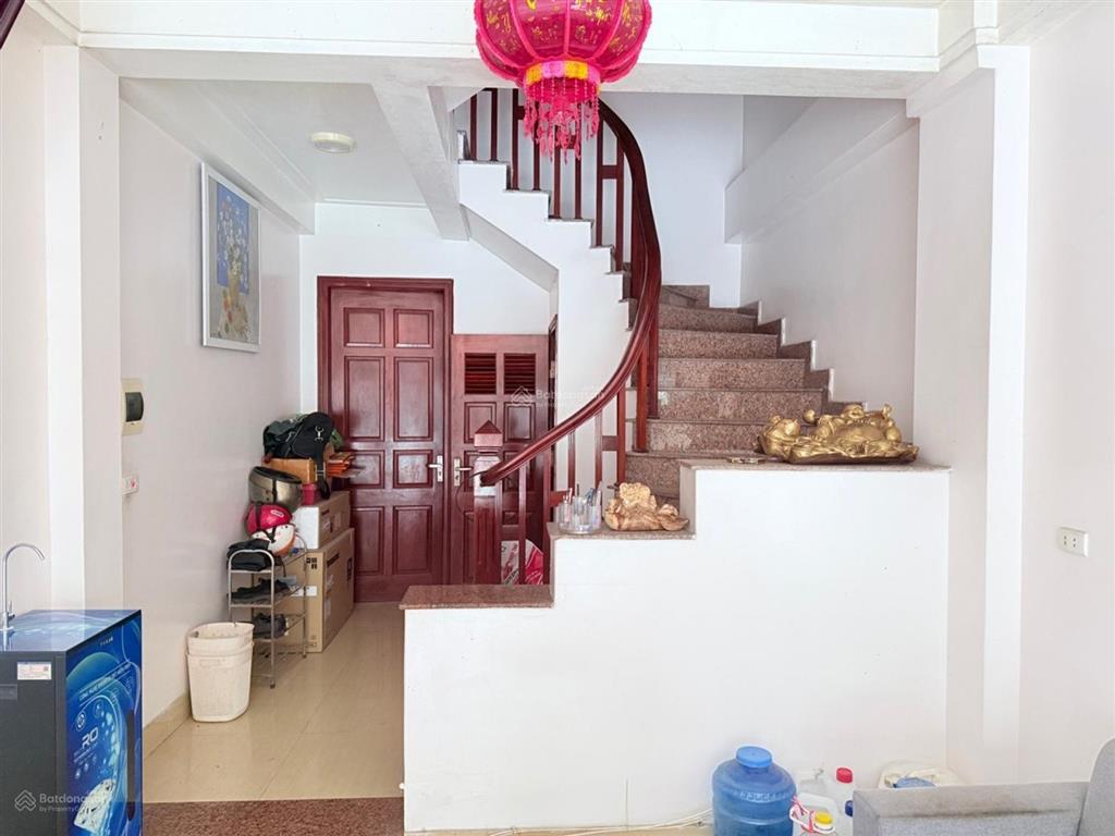 Bán nhà riêng 40m2, 5 tầng, kinh doanh tốt mặt phố tân thụy, phúc lợi, hà nội, view đẹp, tốt